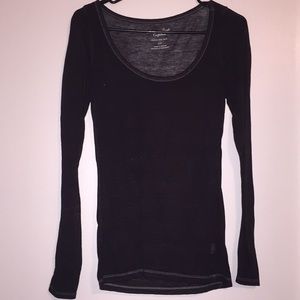 American Eagle Black Long Sleeve Shirt